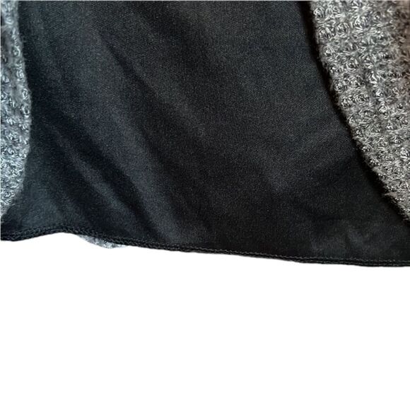 NWT! PPLA grey off shoulder tunic sweater - Picture 7 of 9